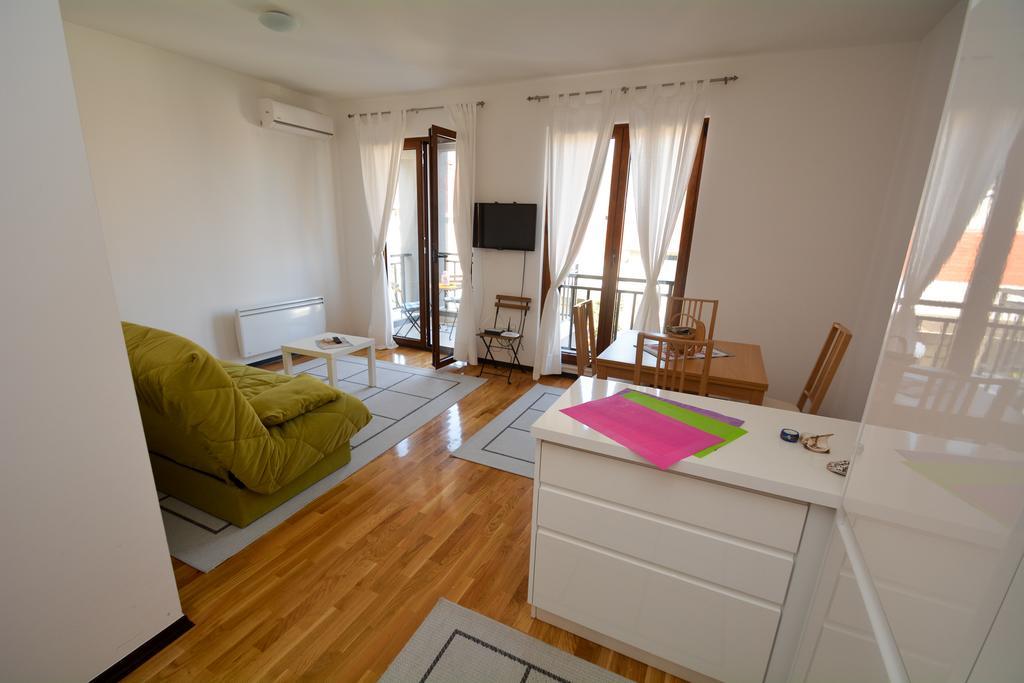 Apartment Mirjana ブドヴァ エクステリア 写真
