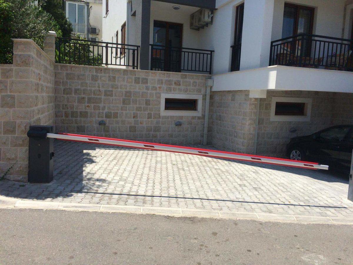 Apartment Mirjana ブドヴァ エクステリア 写真
